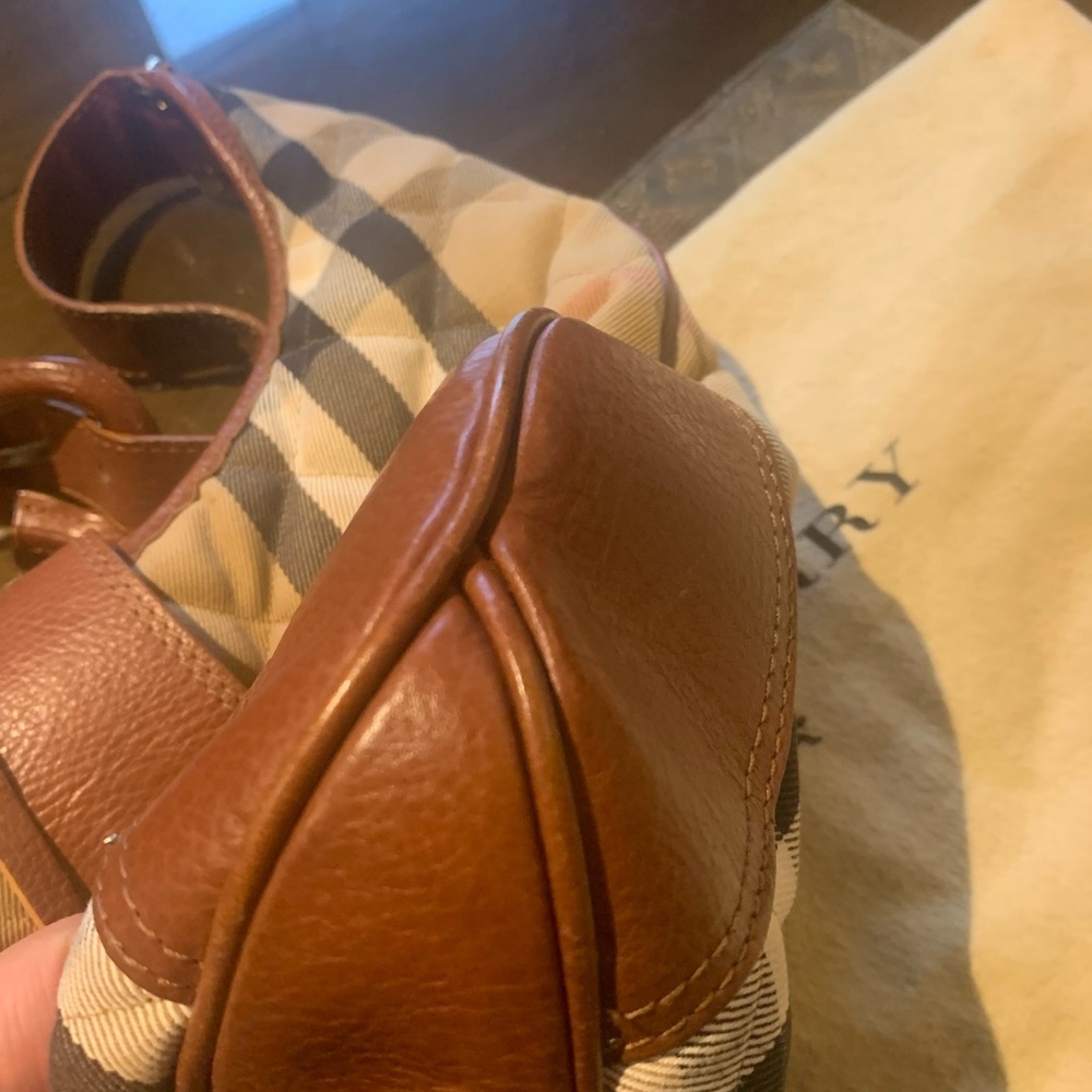 BURBERRY SHOULDER BAG - Picture 3 of 9